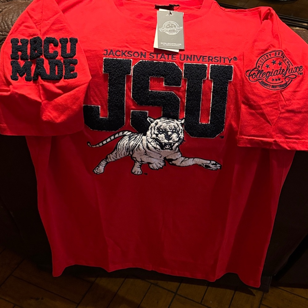 JSU Red Graphic Short Sleeve Tee - Picture 3 of 5